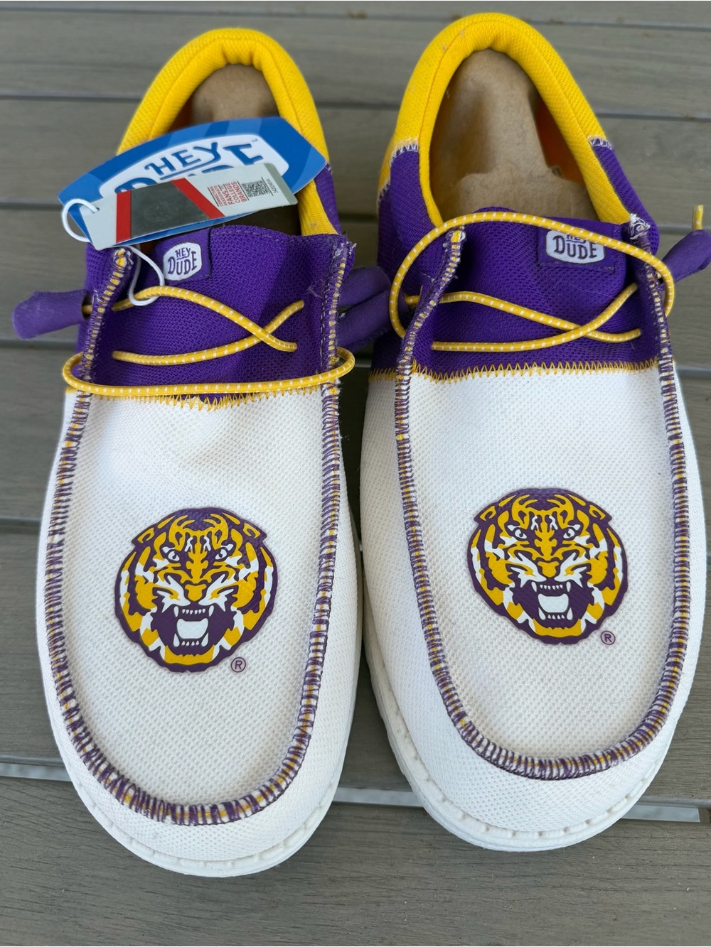 NWT • LSU TIGERS • HEY DUDE WALLY SHOE • MEN’S SIZE 12 • M12 • WALLY TRI LSU